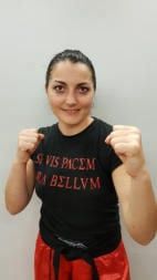 Renata Ligia Chenderes